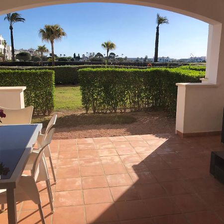 Villa Life . Precioso Bajo Frente Piscina Сусина Екстериор снимка